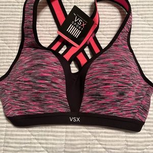 Victoria’s Secret Incredible sport bra